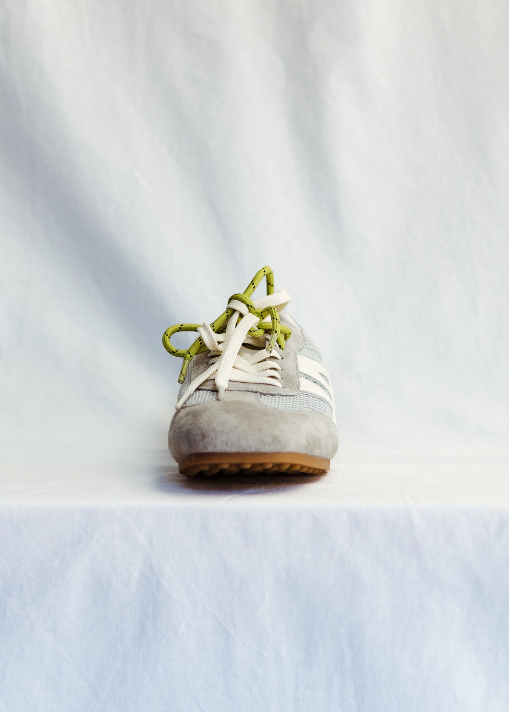 COOL GREY Relaxed Sneaker