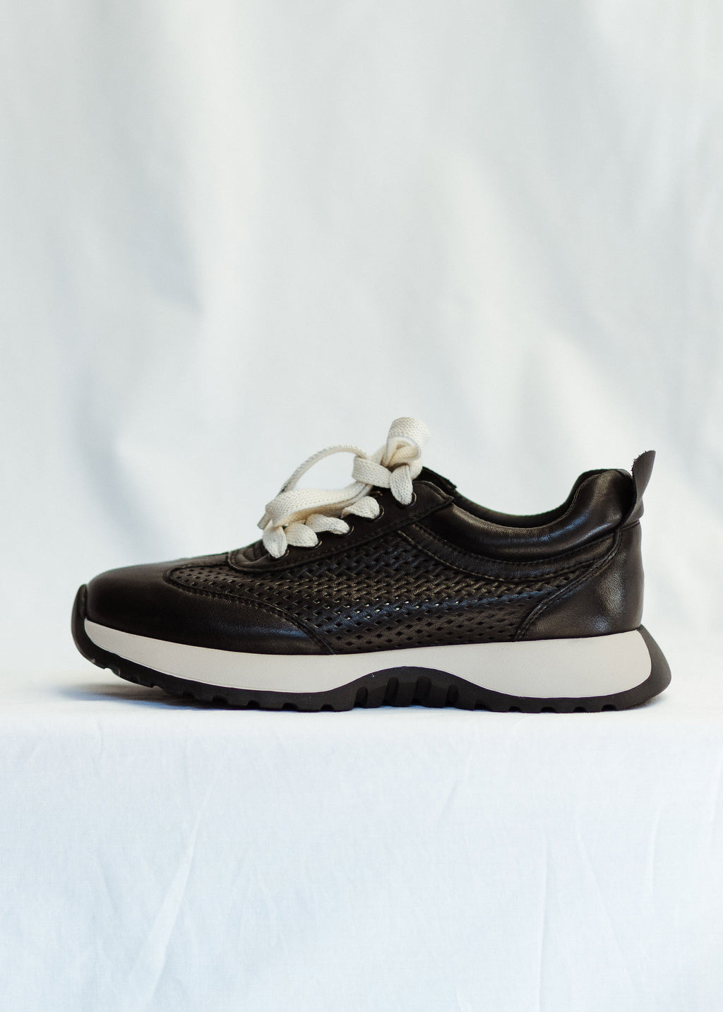 MIDNIGHT Cloud Sneaker