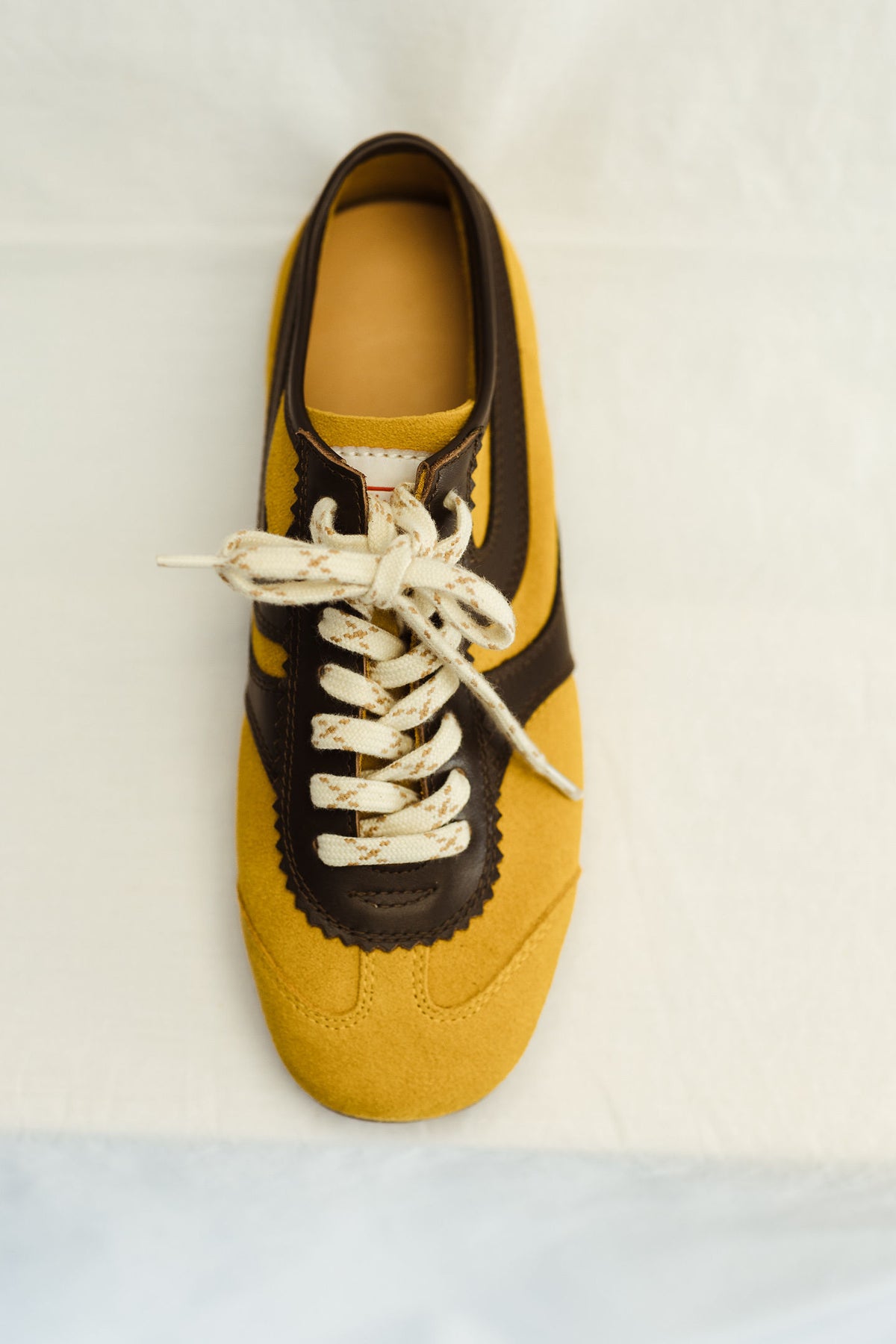 SAFFRON Verve Sneaker