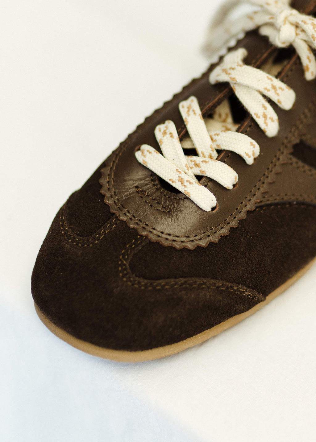 TRUFFLE Verve Sneakers