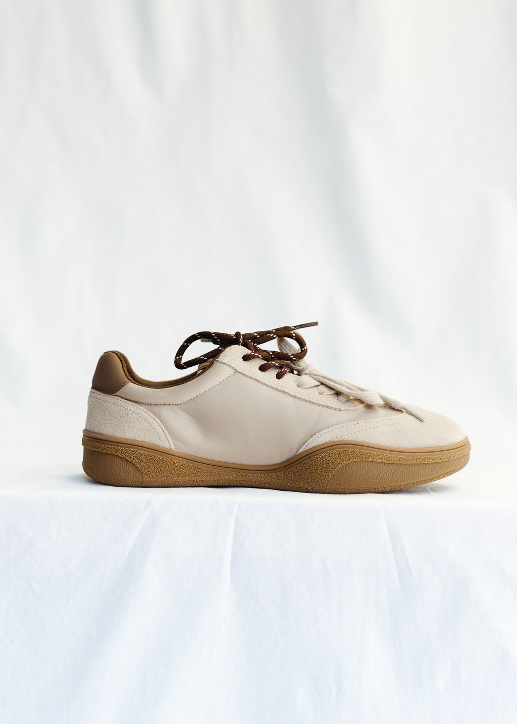 MOCHA WILD Sneaker
