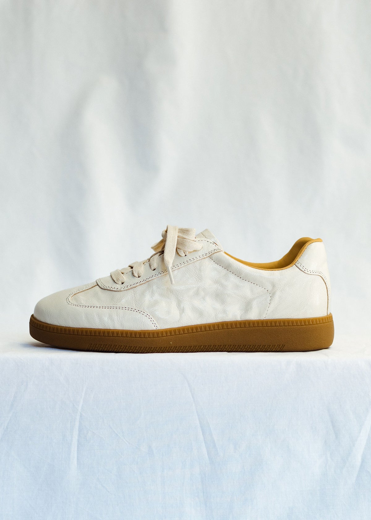CREAM CRUSH Sneaker