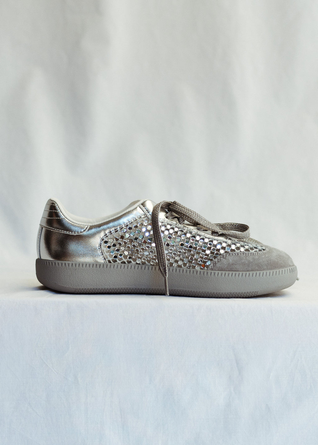 SILVER Royal Sneaker