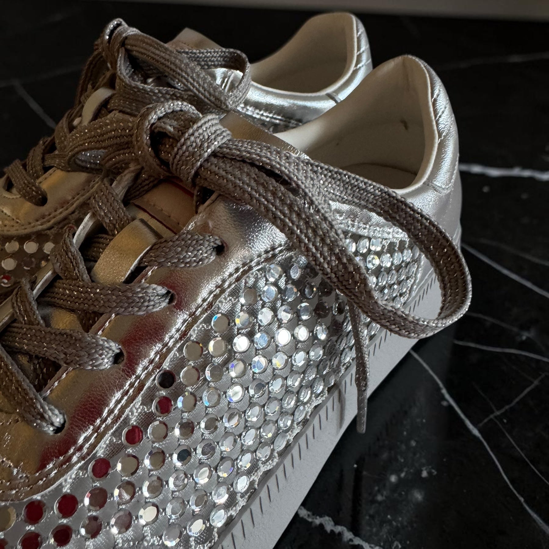 SILVER Royal Sneaker