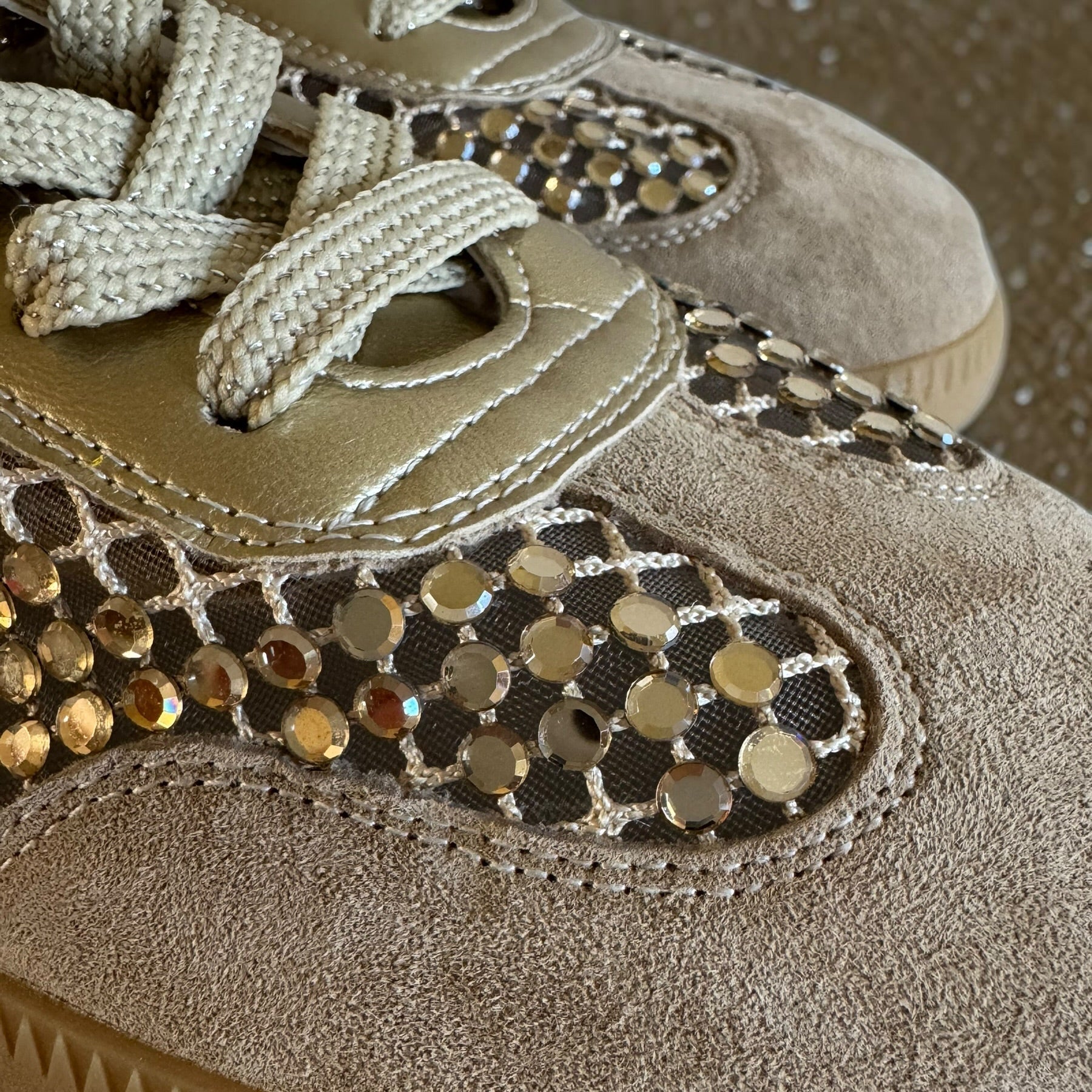 GOLD Royal Sneaker
