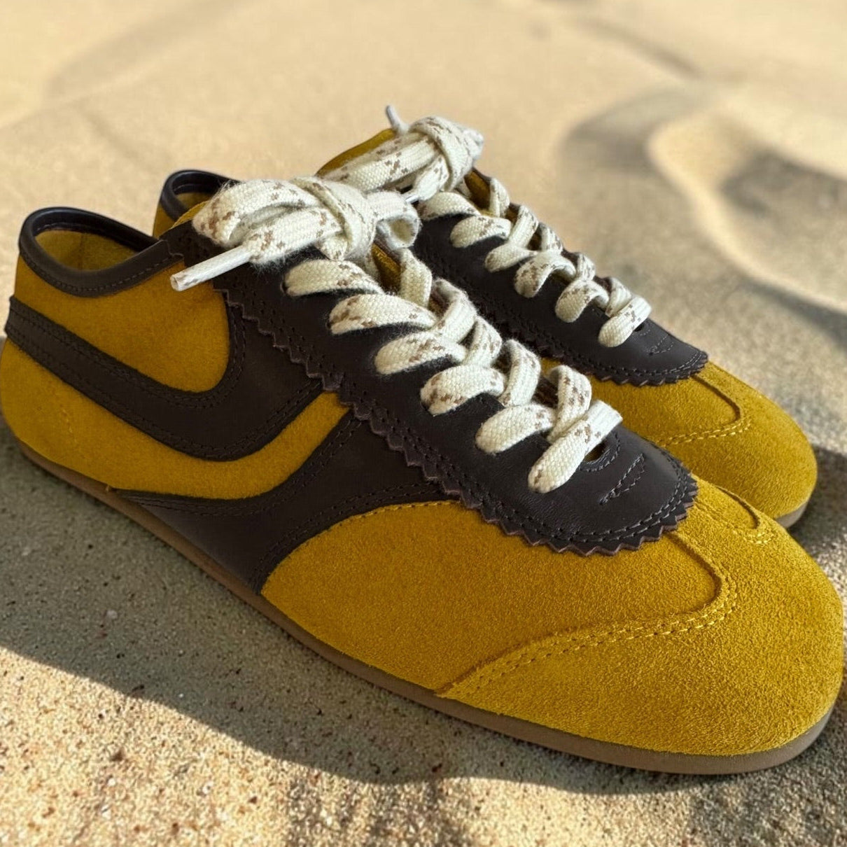 SAFFRON Verve Sneaker